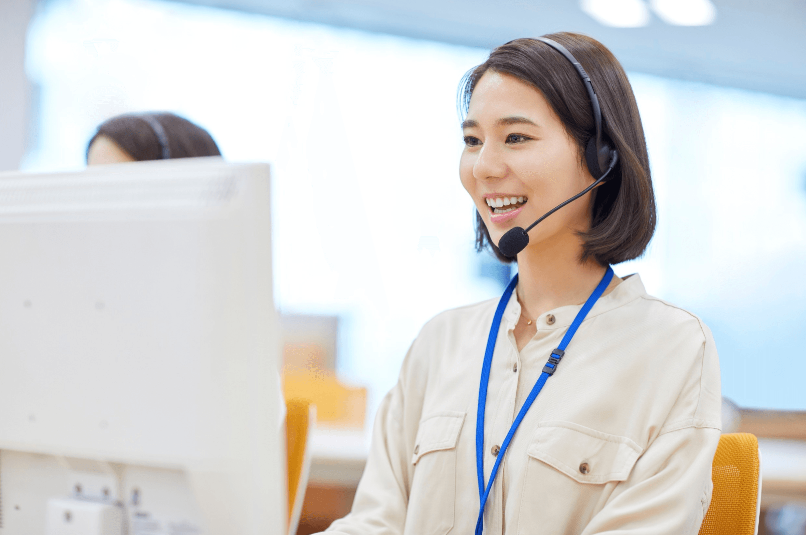 Designing Hybrid Call Flows: When Voice AI Should Escalate to Humans