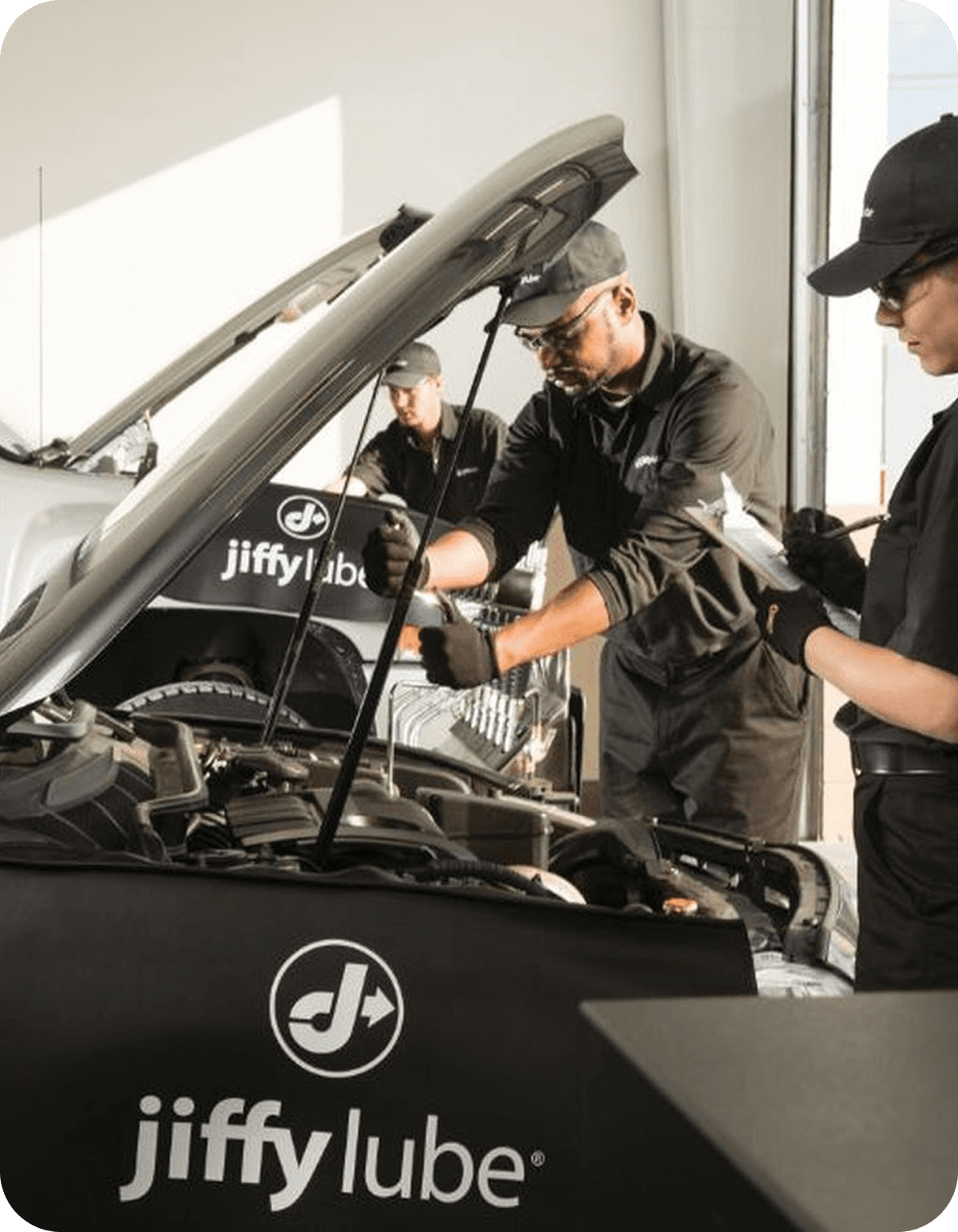 Stonebriar Auto Services Adds 60-90 More Oil Changes per Location With Revmo